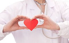 <b>�ɶ�����ʹ����ҽԺȥ�Ǹ��ȽϺ�</b>